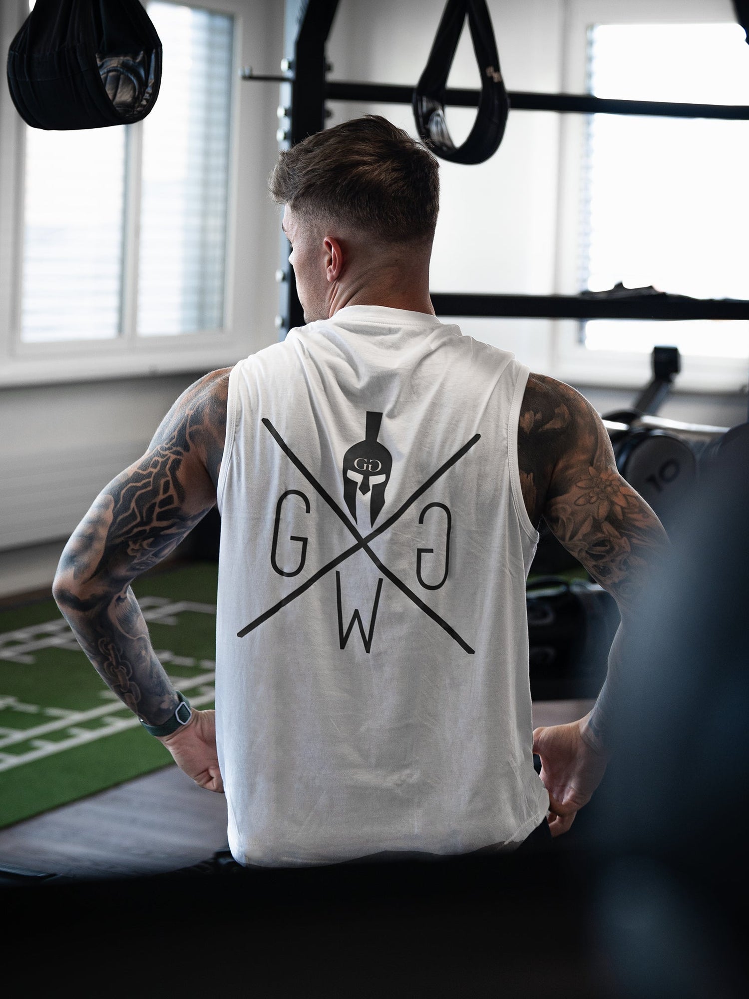 Fitness Tank Tops für Herren – ideal für Training, Bodybuilding und Streetwear. Atmungsaktiv, leicht und stylisch. Gym Tank Tops von Gym Generation für maximale Performance und Komfort.