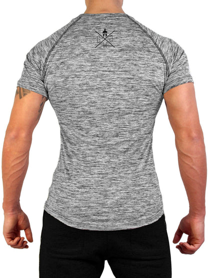 Rückansicht des Sport T-Shirts Raglan in Grau, getragen von einem Modell, sportlich und funktional für Workouts