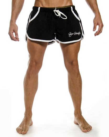 Komfortable und modische schwarze Aesthetic Gym Shorts von Gym Generation, ideal für sportliche Aktivitäten und Freizeit