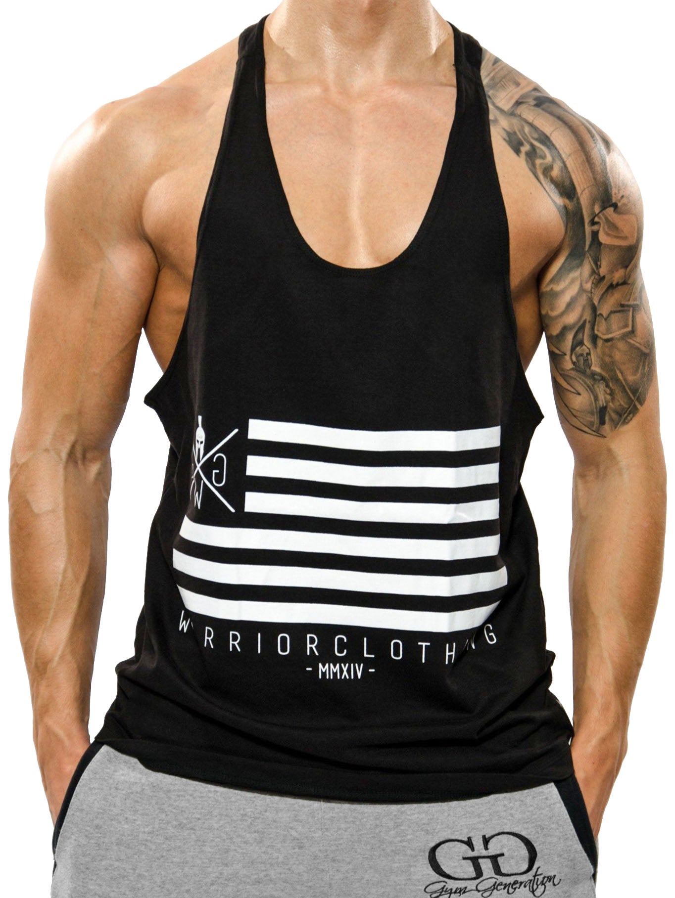 Gym Generation Stringer Tank Top für Herren in Schwarz mit USA-Flagge und Gym Warriors Logo – Vorderansicht