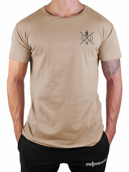 Off White Spartaner Gym T-Shirt – Funktionales und stylisches Herren Shirt von Gym Generation, ideal für Fitnessstudio, Training und Freizeit.