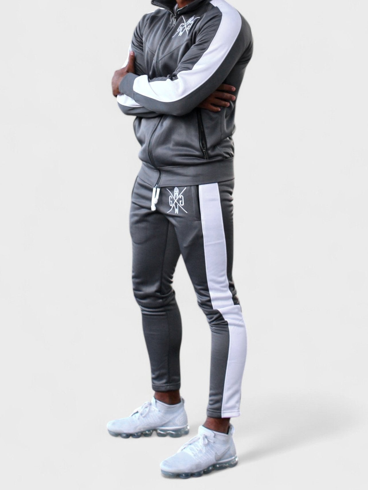 Hochwertige Dunkelgraue Sporthose von Gym Generation mit sicherem Halt und stylischem Design