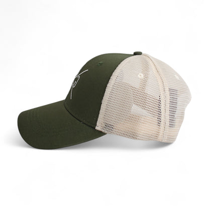 Fitness Trucker Cap Olive – Lässige Gym Cap mit hochwertiger Stickerei, ideal für das Training, Streetstyle und den Alltag.