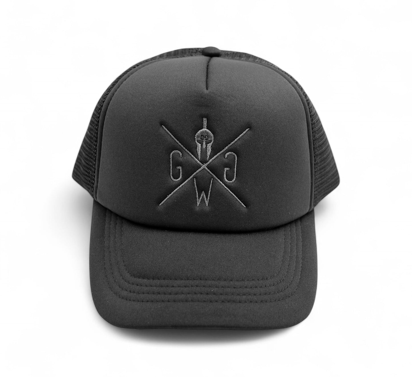 Schwarze Trucker-Cap von Gym Generation mit atmungsaktivem Mesh-Einsatz und bring deinen Fitness-Style auf das nächste Level.
