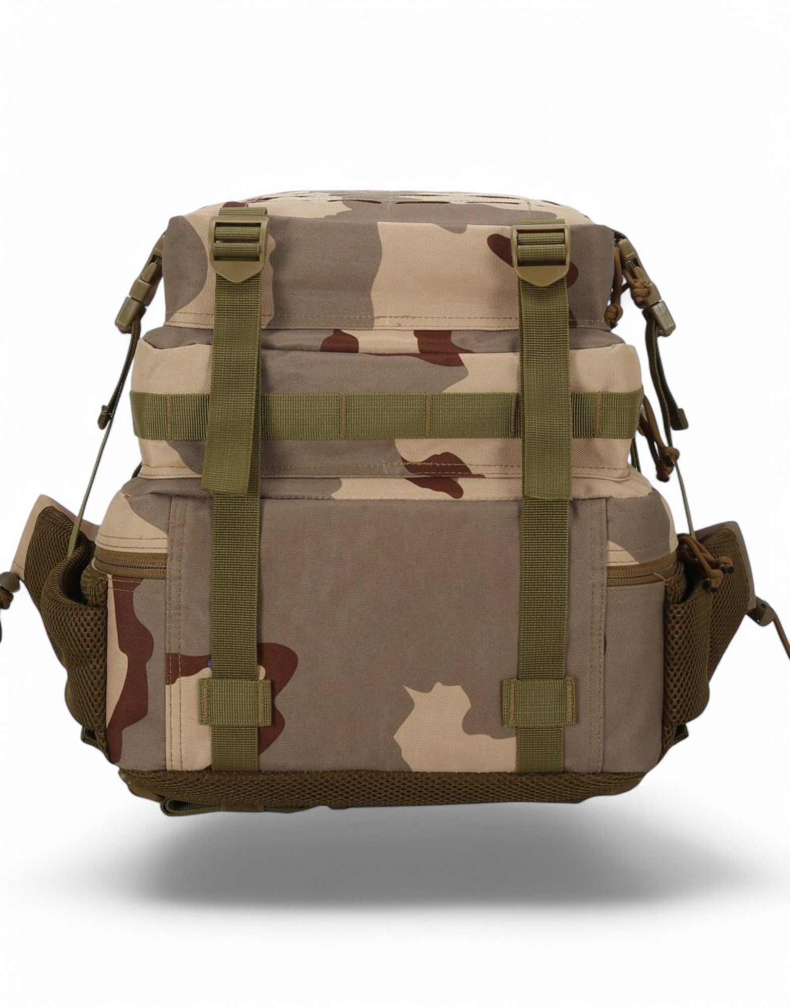 Explorer Desert Camo Rucksack – Praktischer Rucksack von Gym Generation mit 45L Volumen, individuell gestaltbarem Klettbereich und zwei Flaschenhaltern.