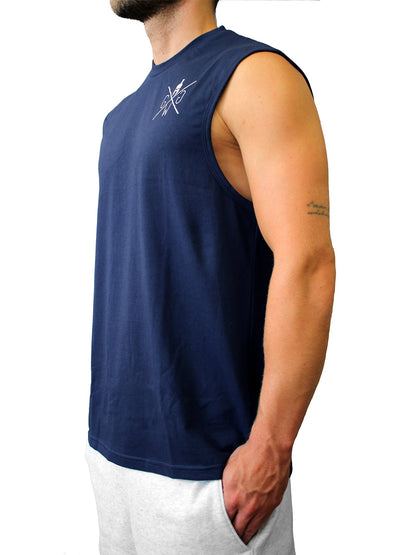 Sport Tank Top Herren Navy Blau – Locker geschnittenes und atmungsaktives Gym Tank, perfekt für Bodyweight-Training und sommerliche Freizeitlooks.