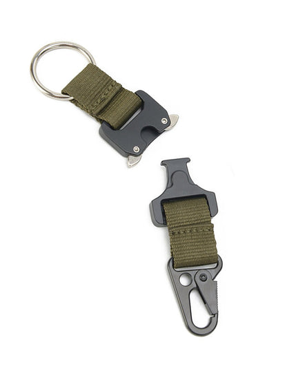 Karabiner-Anhänger Olive von Gym Generation – Robuster Metall-Karabiner in Olive, ideal für Schlüssel, Trinkflaschen und Ausrüstung, perfekt für Alltag und Outdoor-Abenteuer.