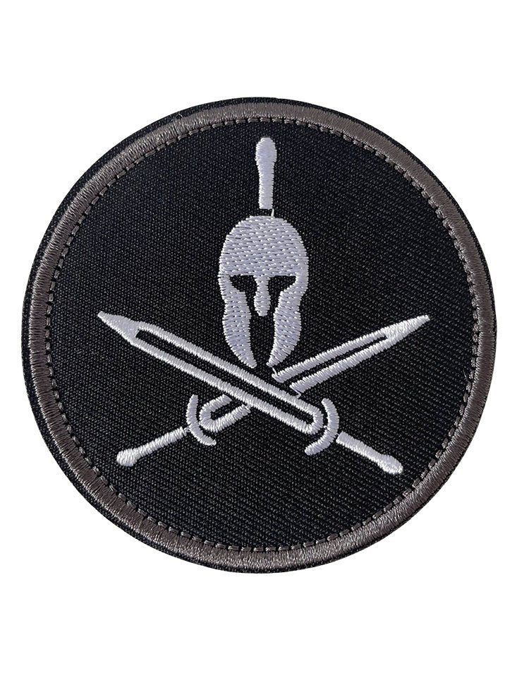 Rundes Gym Generation Patch in Schwarz mit grauem Rand – ikonisches Design mit Spartaner-Helm und gekreuzten Schwertern, perfekt für Kleidung, Rucksäcke und Accessoires.